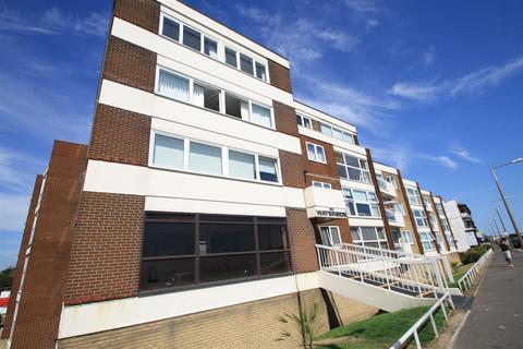 2 bedroom flat to rent, Eastern Esplanade, Southend-On-Sea