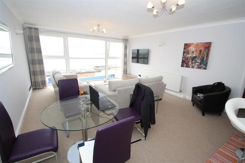 2 bedroom flat to rent, Eastern Esplanade, Southend-On-Sea