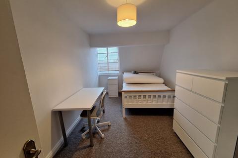 3 bedroom flat to rent, Charlotte Street, Bristol BS1