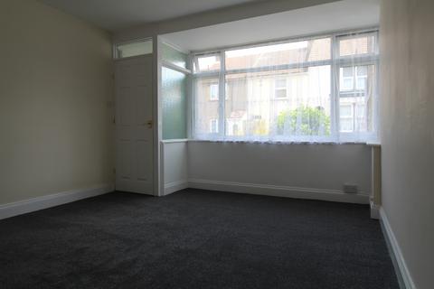 3 bedroom terraced house for sale, Beresford Road, Gillingham, Kent, ME7