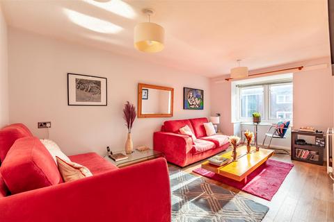 1 bedroom flat for sale, Lavender Street, Brighton