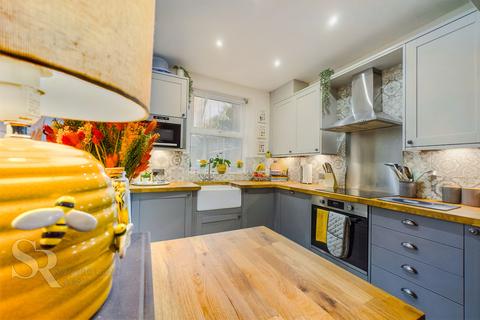 3 bedroom terraced house for sale, Church Road, New Mills, SK22