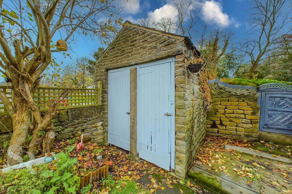 Rear Garden Shed