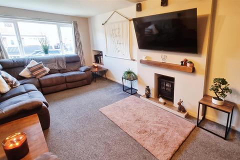 3 bedroom semi-detached house for sale, Norwich Gardens, Willington