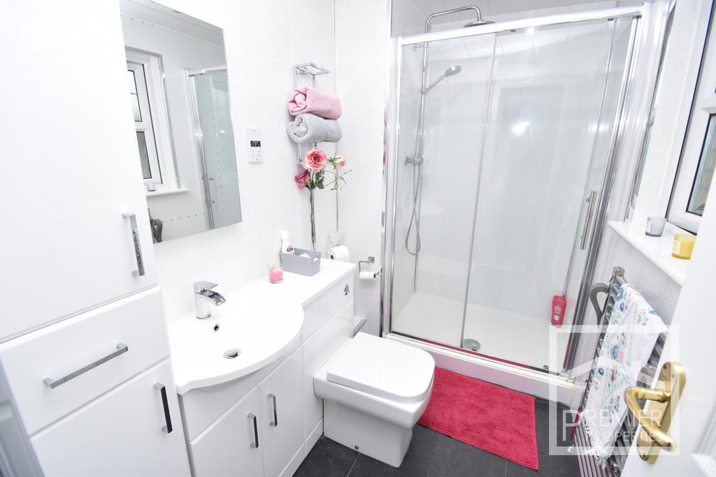 En-suite Shower Room
