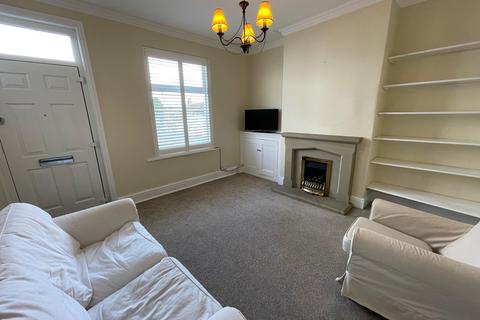 3 bedroom terraced house to rent, Victoria Street, Leeds, West Yorkshire, UK, LS7