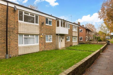 1 bedroom flat for sale, Green Walk, Crawley RH10