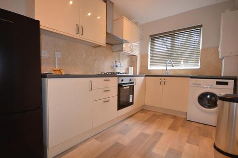 2 bedroom flat to rent, Willow Court, Fulbeck Way, Harrow, HA2 6LH