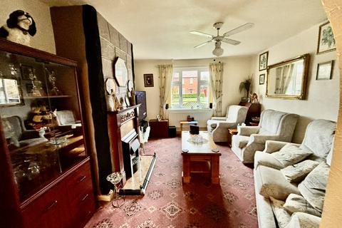 3 Cypress Grove, Denton, Manchester, M34 6EA