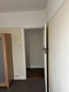 1 bedroom in a house share to rent, West End Road, Ruislip HA4