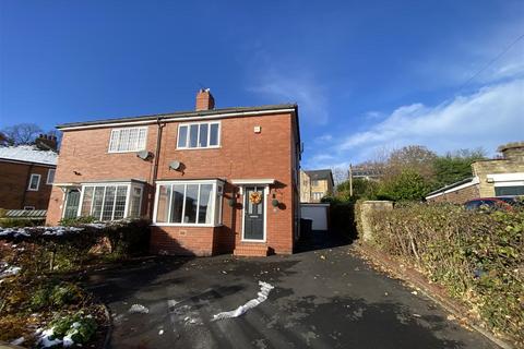 3 bedroom semi-detached house for sale, Woodsome Avenue, Mirfield