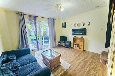 2 bedroom end of terrace house to rent, Leeds Avenue, Worcester, Worcestershire, WR4 0QL