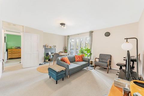 2 bedroom flat for sale, Grange Road, Plaistow, London, E13 0EE