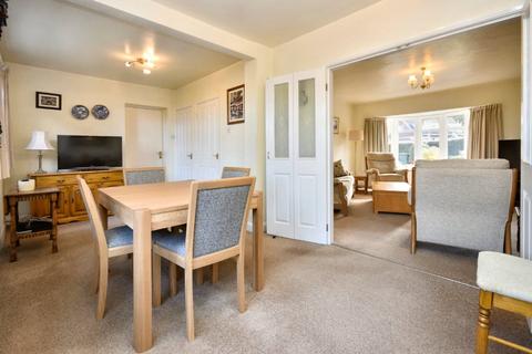 3 bedroom semi-detached house for sale, The Spinney, Wakefield, West Yorkshire