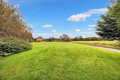 4 bedroom barn conversion for sale, Marsh Lane, Warrington WA5