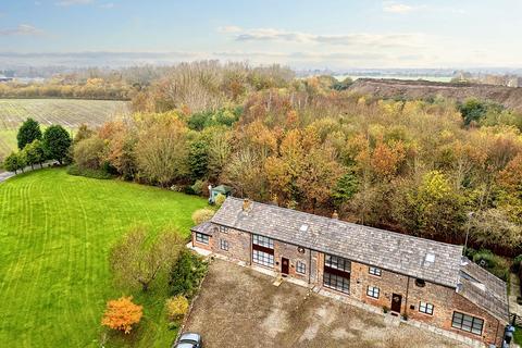 4 bedroom barn conversion for sale, Marsh Lane, Warrington WA5