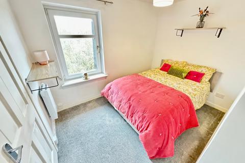 2 bedroom flat for sale, 3-3, 49A Glasgow Road, Cambuslang