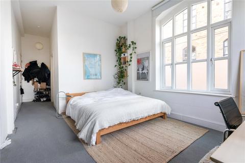 3 bedroom apartment for sale, Independent Place, London, E8