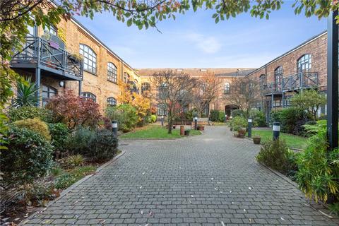 3 bedroom apartment for sale, Independent Place, London, E8