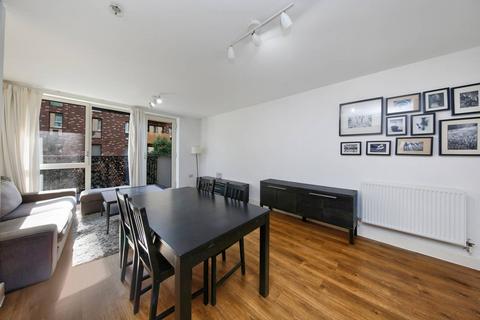 2 bedroom flat to rent, 11 Oxley Square, London E3