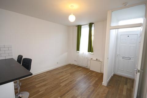 1 bedroom flat to rent, Bridge Street Lane, Portobello, Edinburgh, EH15