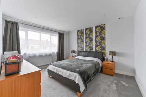 59 Chilmark Road, London, SW16 5HB