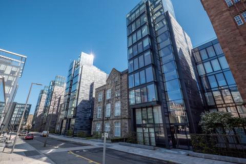 2 bedroom flat for sale, 15/10 Simpson Loan, Quartermile, Edinburgh, EH3