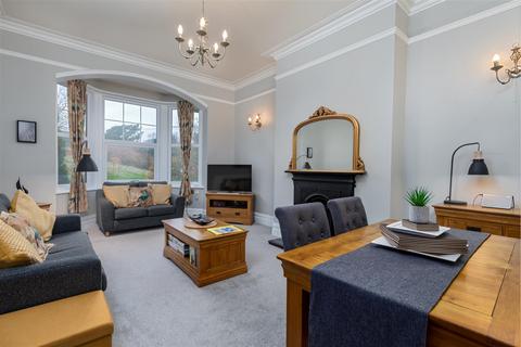 2 bedroom apartment for sale, Weaponness Valley Road, Scarborough