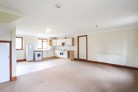 2 bedroom apartment to rent, Ellesborough, Wendover