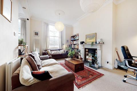 2 bedroom flat to rent, Highbury Grange, Highbury