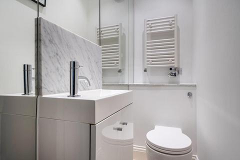2 bedroom apartment to rent, Brompton Square,  Knightsbridge,  SW3