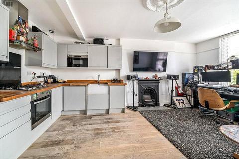 2 bedroom apartment for sale, Manor Road, London