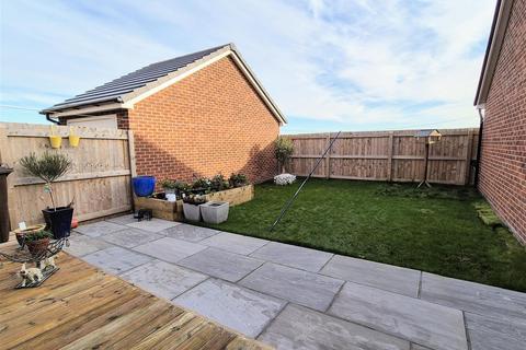 3 bedroom detached house for sale, Critchley Place, Richmond Point, St Annes