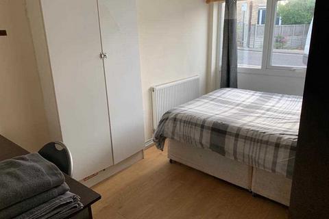 1 bedroom end of terrace house to rent, Canterbury CT2