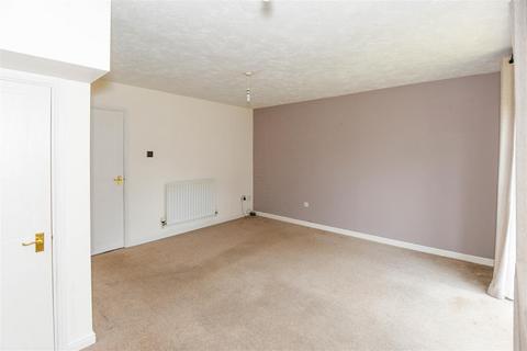 3 bedroom end of terrace house for sale, Cornbrash Rise