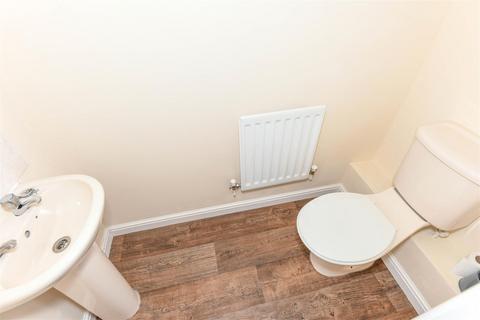 132 Cornbrash Rise, Hilperton, Trowbridge, BA14 7TT