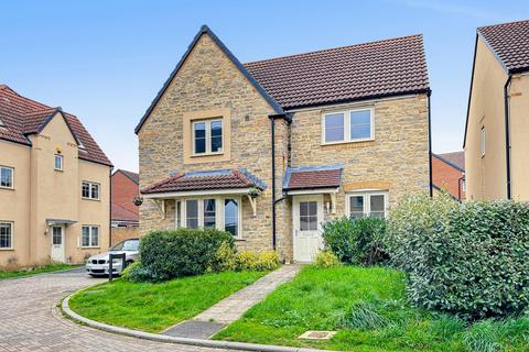 4 bedroom detached house to rent, Harvest Way, Thornbury, BS35