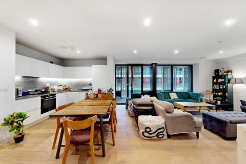 2 bedroom apartment for sale, Marco Polo Tower , Bonnet Street, London E16