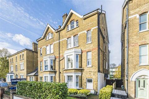 1 bedroom flat for sale, Ferry Road, Teddington TW11