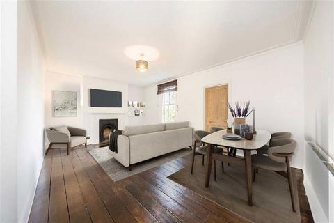 1 bedroom flat for sale, Ferry Road, Teddington TW11