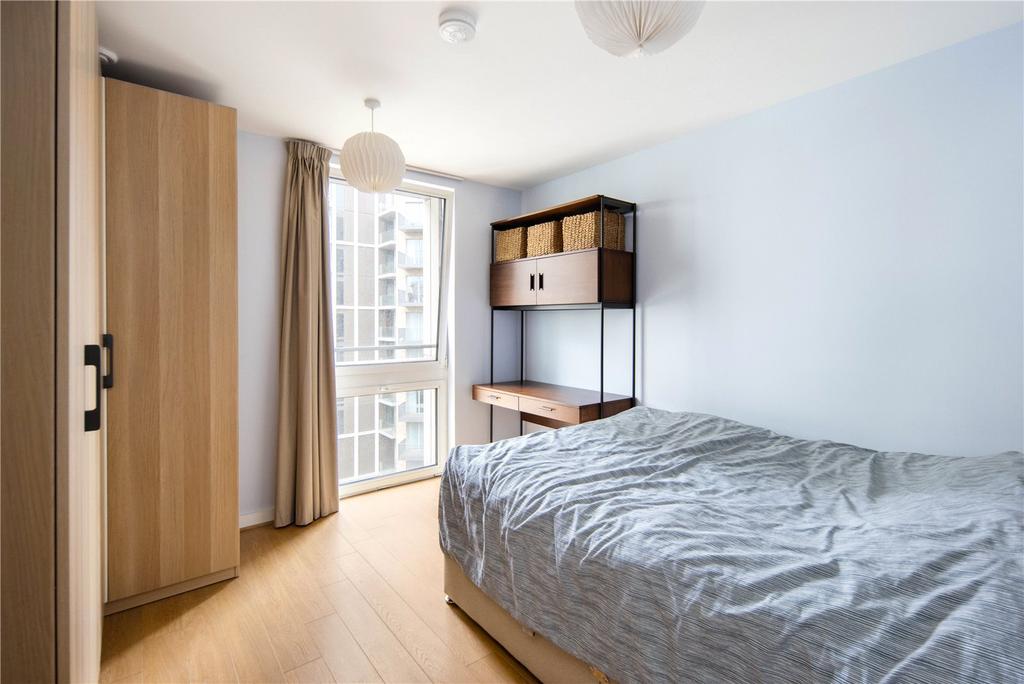 Apartment in Stratford - View 4