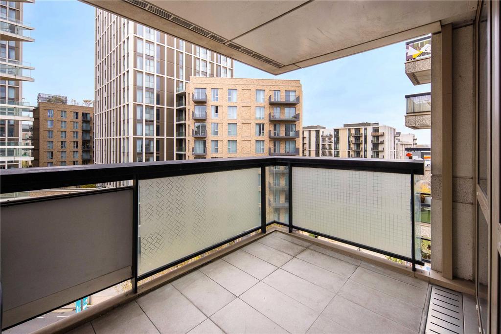Apartment in Stratford - More