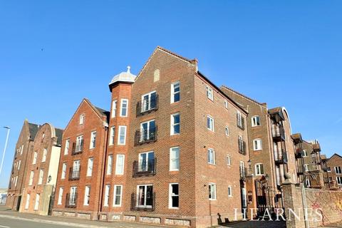 2 bedroom apartment for sale, Barbers Wharf, The Quay, Poole, BH15