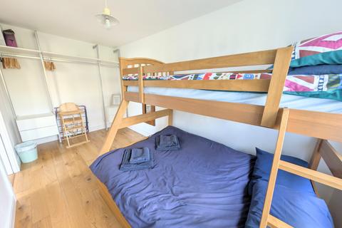 4 Gwarth An Dre, Hayle, TR27 4QJ