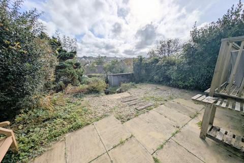4 Gwarth An Dre, Hayle, TR27 4QJ