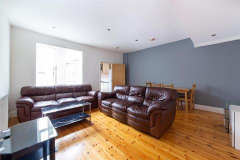 5 bedroom terraced house to rent, £85pppw - Biddlestone Road, Heaton, NE6