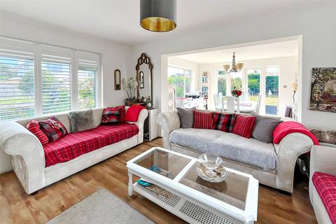 2 bedroom bungalow for sale, Seawaves Close, East Preston, Littlehampton, West Sussex