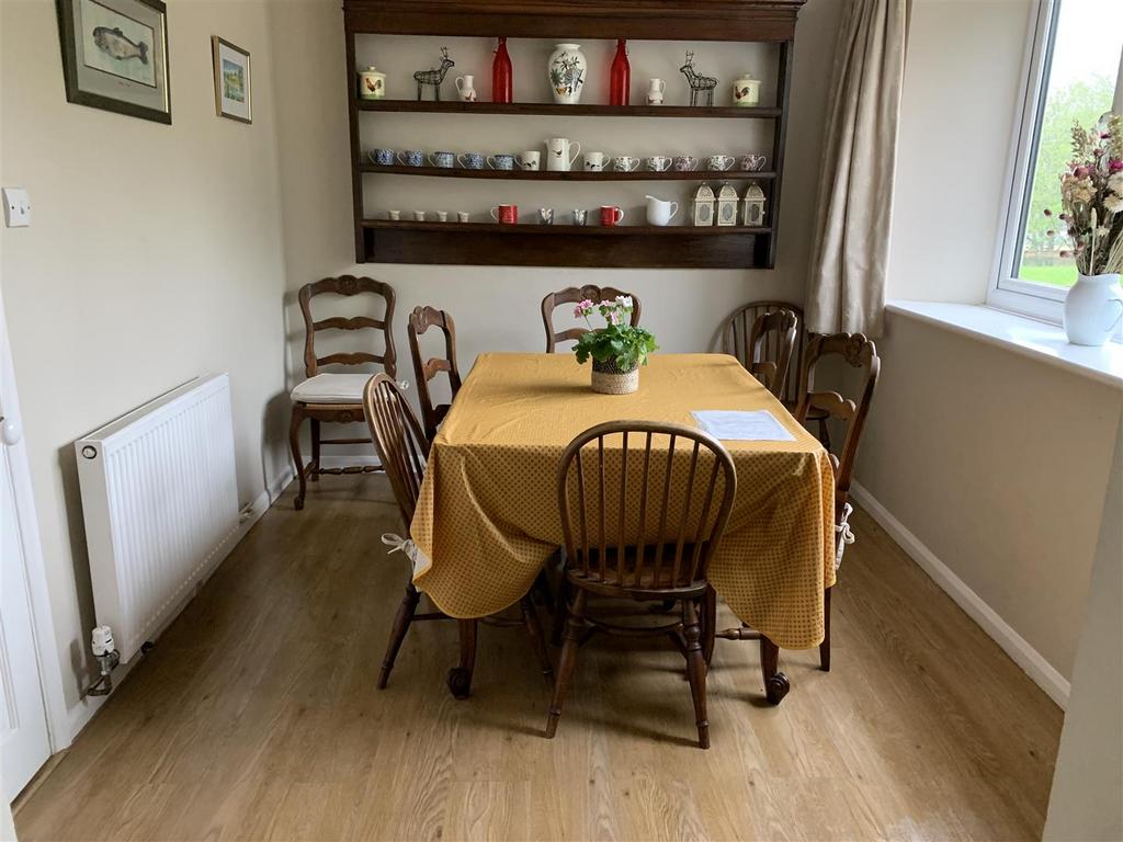 Kitchen / dinning room