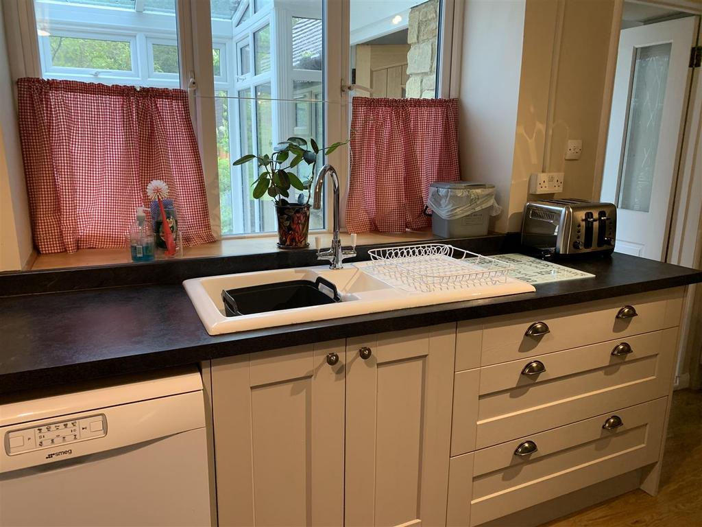 Kitchen / dinning room