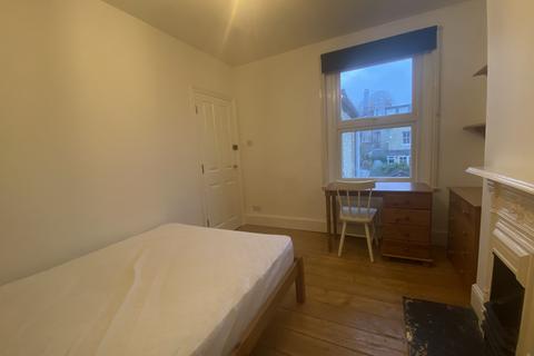 1 bedroom in a house share to rent, Marshall Road, Cambridge, Cambridgeshire, CB1